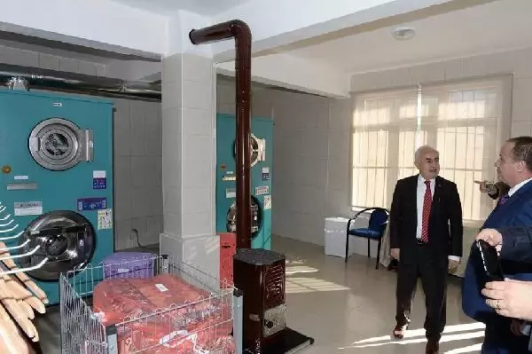 Edirne Valiliği'nden Roman Mahallesine Çamaşırhane