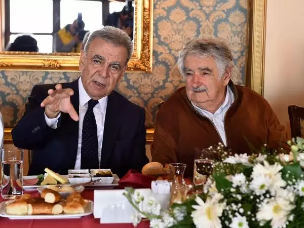 Saraysız Başkan', İzmir'de