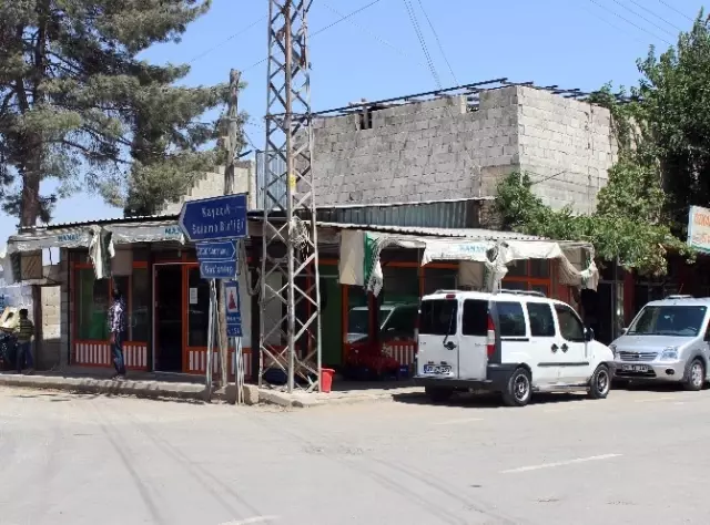 Işid'e Katılmak Üzere Suriye'ye Gitmeye Çalışan 6 Kişi Yakalandı Işid'e Katılmak Üzere Suriye'ye Gitmeye Çalışan 6 Kişi Yakalandı