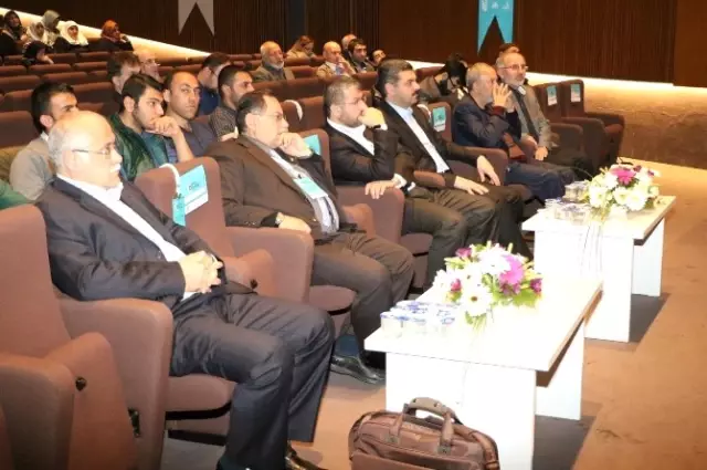 12'nci Uluslararası Eyüp Sultan Sempozyumu Sona Erdi 12'nci Uluslararası Eyüp Sultan Sempozyumu Sona Erdi