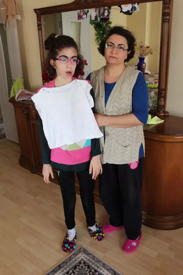 Tek İsteği, Engelli Kızı İçin Bakım Evi Haberler