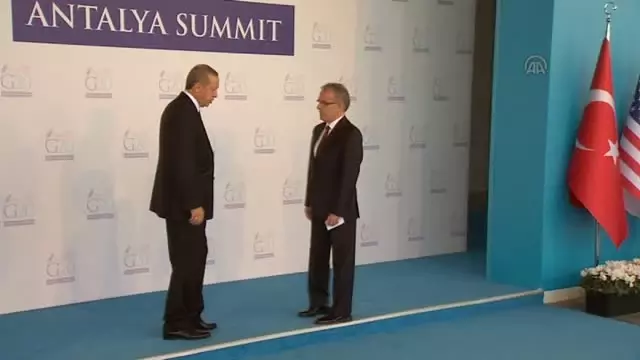 Cumhurbaşkanı Erdoğan, Konukları Karşıladı (1) Cumhurbaşkanı Erdoğan, Konukları Karşıladı (1)