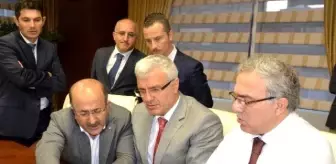Mehmet Ergün: Büyükşehir Belediyesi, Ayasofya'da İnşa Edilen Yapıları TOKİ'den Satın Aldı Mehmet Ergün: Büyükşehir Belediyesi, Ayasofya'da İnşa Edilen Yapıları TOKİ'den Satın Aldı
