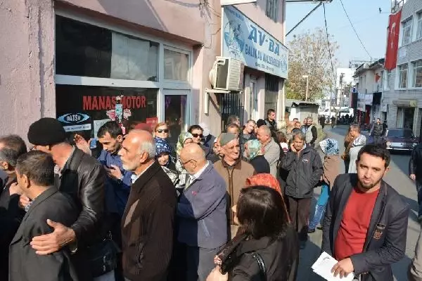 Emeklinin 'Ev' Kuyruğu Emeklinin 'Ev' Kuyruğu