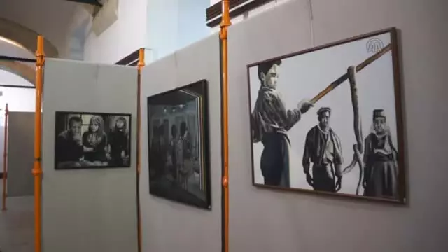 Sinema Karelerinde Yaşam' Adlı Sergi Açıldı Sinema Karelerinde Yaşam' Adlı Sergi Açıldı