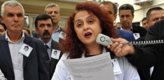 Samsun'da Kadın Doktorun Öldürülmesi, Manisa'da Protesto Edildi