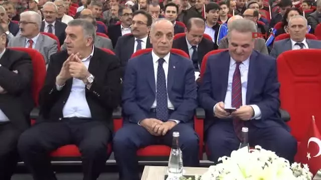 Sakarya - Türk İş Genel Başkanı Atalay'a Memleketinde Fahri Doktora Ünvanı Verildi