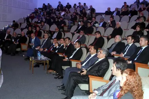 Uzundere'nin Hedefi 'Sakin Kent' Olmak