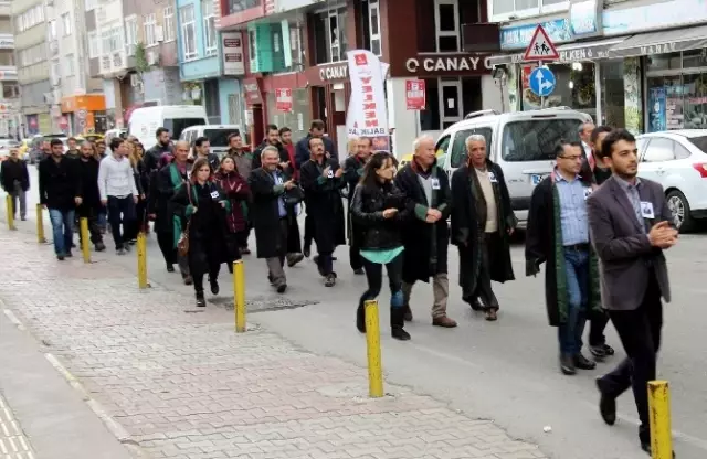 Avukatlardan Tahir Elçi İçin Yürüyüş