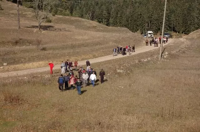 Sağlık İçin Akgöl'e Yürüdüler