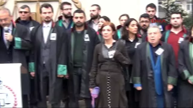 Samsun'da Avukatlar Elçi İçin Yürüdü