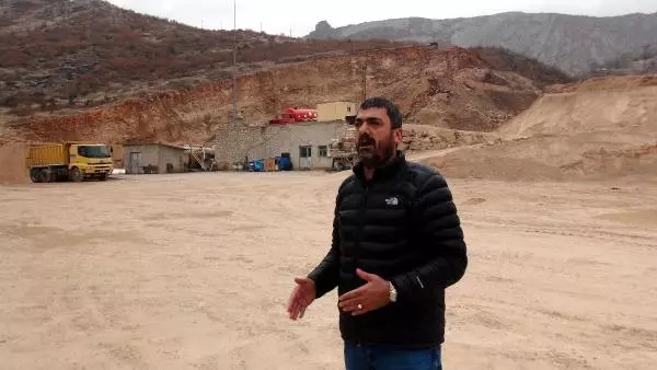 Tuncelili İşadamı Çevreye Zarar Verdiği Gerekçesiyle Taş Ocağını Kapattı Tuncelili İşadamı Çevreye Zarar Verdiği Gerekçesiyle Taş Ocağını Kapattı