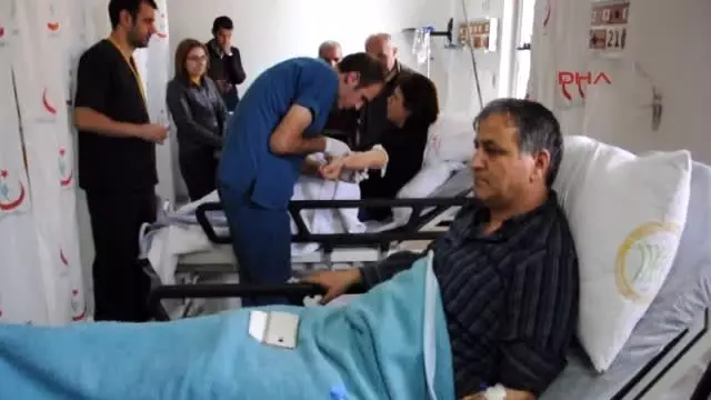 Hdp'li 3 Milletvekilinin Tedavisi Sürüyor Hdp'li 3 Milletvekilinin Tedavisi Sürüyor