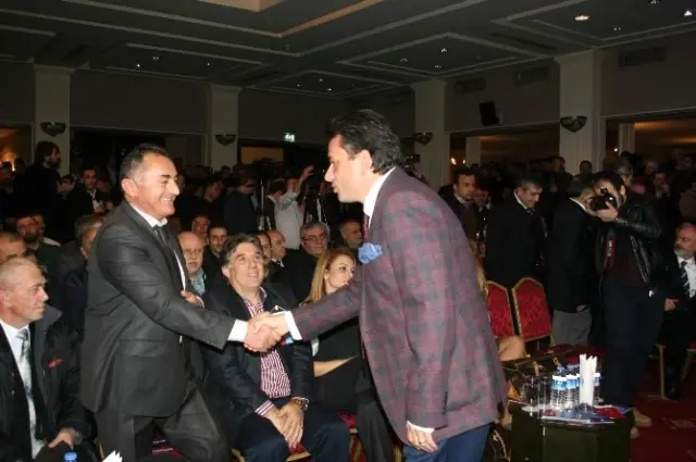 Hekimoğlu, Yönetim Kurulunu Tanıttı