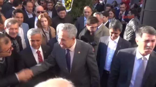 Manisa Arınç, Manisa'da Sağlık Merkezi Açtı Manisa Arınç, Manisa'da Sağlık Merkezi Açtı
