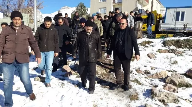 Kiğı'ya 30 Konteyner Gönderildi Kiğı'ya 30 Konteyner Gönderildi