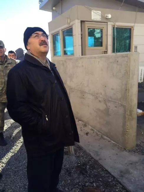 Kiğı'ya 30 Konteyner Gönderildi Kiğı'ya 30 Konteyner Gönderildi