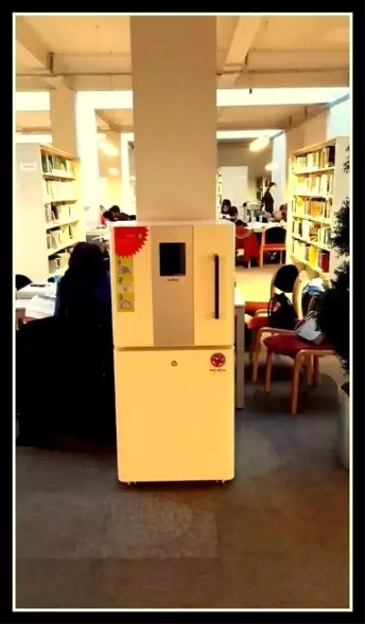 Beü Kütüphanesinde Kitaplar Tertemiz Beü Kütüphanesinde Kitaplar Tertemiz