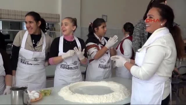 Bursa Engelli Çocuklar Börek Açtı Haberler