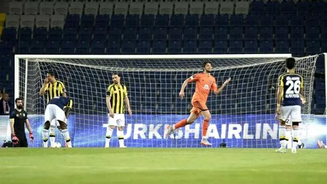 Fenerbahce Ile Medipol Basaksehir 15 Randevuda Spor