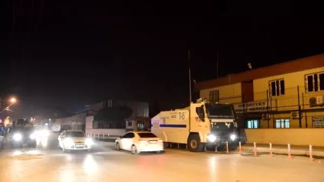 Adana�da Polis Merkezine Saldırı Haberler