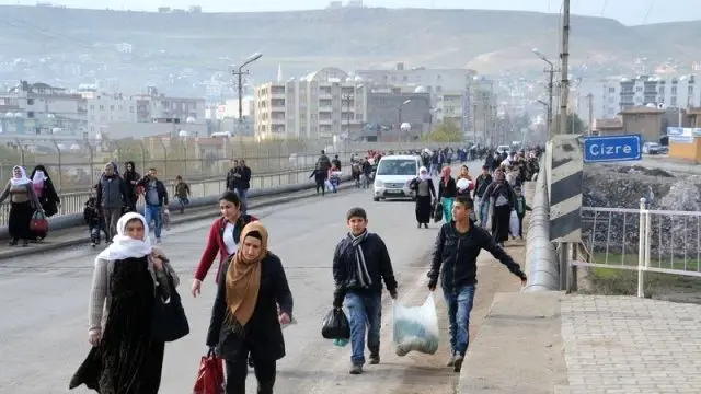Cizre ve Silopi'de Göç Eden Vatandaşa PKK Kurşunu