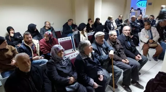 Taksitle Ev Almak İsteyen Emekliler SGK'ya Akın Ediyor Taksitle Ev Almak İsteyen Emekliler SGK'ya Akın Ediyor