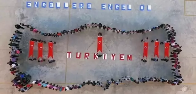 Öğrencilerden Anlamlı Klip