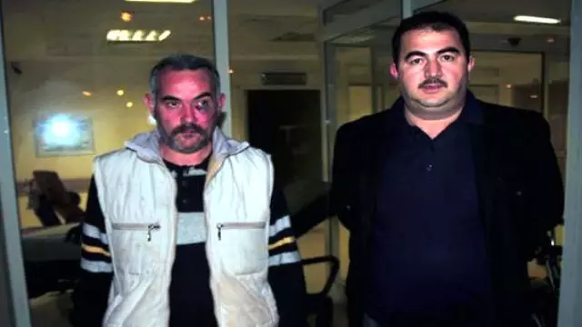 Yerel Gazeteci, Yaptığı Haber Yüzünden Dayak Yedi Yerel Gazeteci, Yaptığı Haber Yüzünden Dayak Yedi