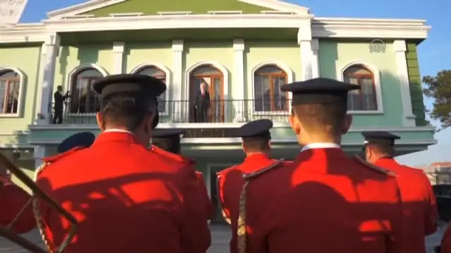 Edirne Valisi Dursun Ali Şahin'e Bandodan Sürpriz Veda Konseri