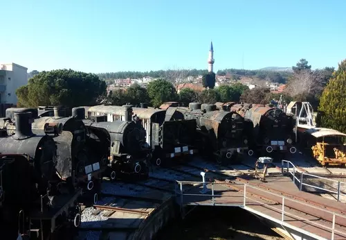 Türkiye'nin Tek, Avrupa'nın Sayılı Açıkhava Lokomotif Müzesi 1866'ya Dayanıyor Türkiye'nin Tek, Avrupa'nın Sayılı Açıkhava Lokomotif Müzesi 1866'ya Dayanıyor