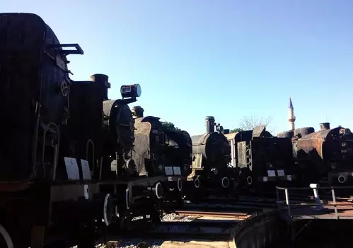 Türkiye'nin Tek, Avrupa'nın Sayılı Açıkhava Lokomotif Müzesi 1866'ya Dayanıyor Türkiye'nin Tek, Avrupa'nın Sayılı Açıkhava Lokomotif Müzesi 1866'ya Dayanıyor