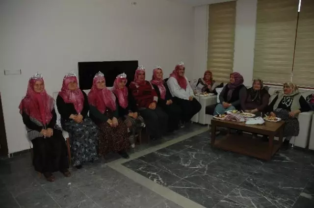 Hem Çalıştılar Hem Kuran Öğrendiler