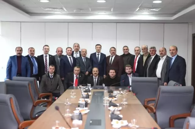 Başkan Karakullukçu Ankara'da Ziyaretlerde Bulundu Başkan Karakullukçu Ankara'da Ziyaretlerde Bulundu