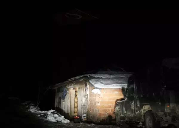 Şehit Oğlunun Bıraktığı Çorabı Elinden Hiç Düşürmedi