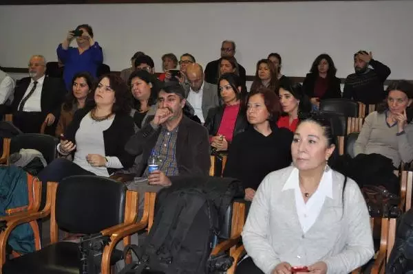 Hukukçulardan 'Yaşama ve Barışa Tarafız' Açıklaması Hukukçulardan 'Yaşama ve Barışa Tarafız' Açıklaması