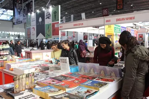 Aral: Türkiye'de Yayınlanma Özgürlüğü Dün Olduğu Gibi Bugün de Sorun Aral: Türkiye'de Yayınlanma Özgürlüğü Dün Olduğu Gibi Bugün de Sorun