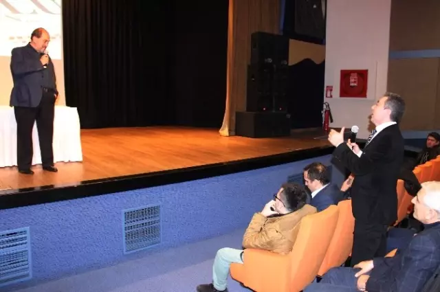 Çolakoğlu, Dünyada ve Türkiye'de Basının Gelişimini Anlattı Çolakoğlu, Dünyada ve Türkiye'de Basının Gelişimini Anlattı