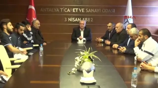 Yüksekova Belediyespor Antalya'da Kampa Girdi