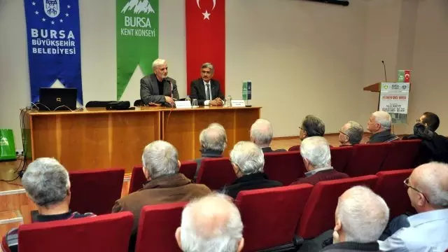 Bayraklı'da Kariyer Günü Gelin, Sorun, Öğrenin!