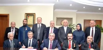 Mehmet Yeter: Şahinbey Belediyesi ve TOKİ'den Şehit Yakınlarına ve Gazilere Konut Müjdesi Mehmet Yeter: Şahinbey Belediyesi ve TOKİ'den Şehit Yakınlarına ve Gazilere Konut Müjdesi