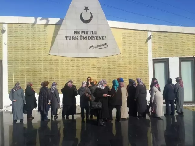 Akhisarlı Kadınlar Manisa'yı Öğreniyor