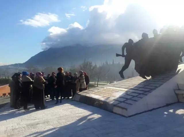 Akhisarlı Kadınlar Manisa'yı Öğreniyor