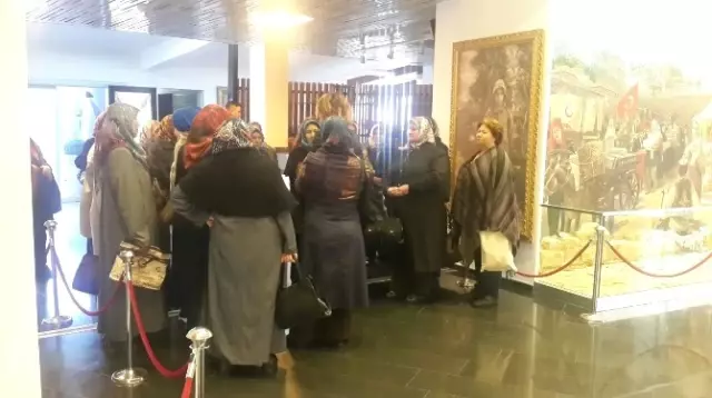 Akhisarlı Kadınlar Manisa'yı Öğreniyor