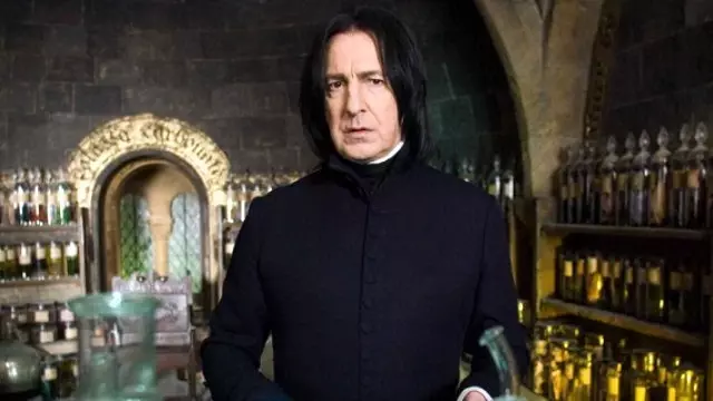Harry Potter'ın 'Profesör Snape'i Hayatını Kaybetti