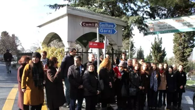 Safiye Ayla Targan, Ölüm Yıl Dönümünde Anıldı Safiye Ayla Targan, Ölüm Yıl Dönümünde Anıldı
