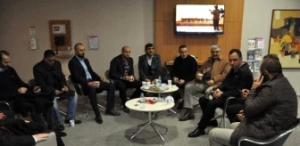 MHP Lideri Bahçeli'yi Partililer Yalnız Bırakmıyor