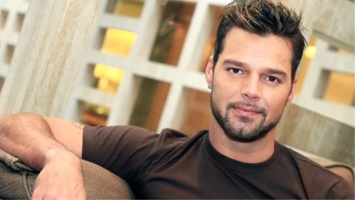 Ricky Martin Gayim Ama Kadınlarla İlişkiye Açığım Haberler