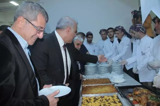 Turizm Güç Kazansın Projesi Hayata Geçirildi Turizm Güç Kazansın Projesi Hayata Geçirildi