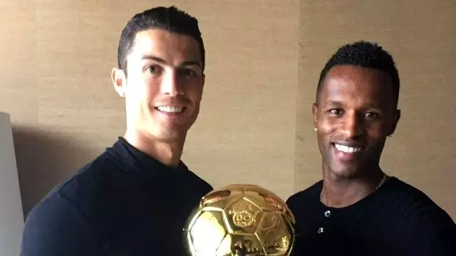 Ronaldo'nun Çok İlginç Hikayesi Ronaldo'nun Çok İlginç Hikayesi